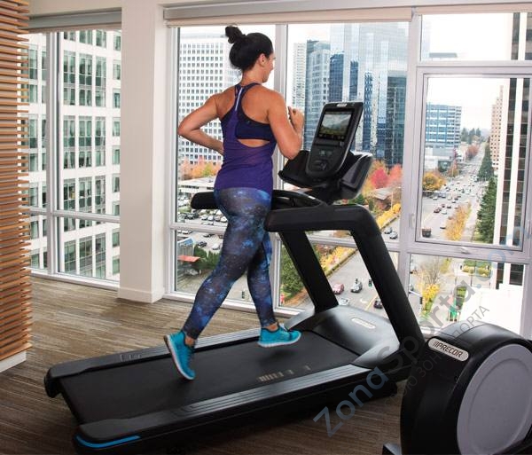 Беговая дорожка Precor TRM 661